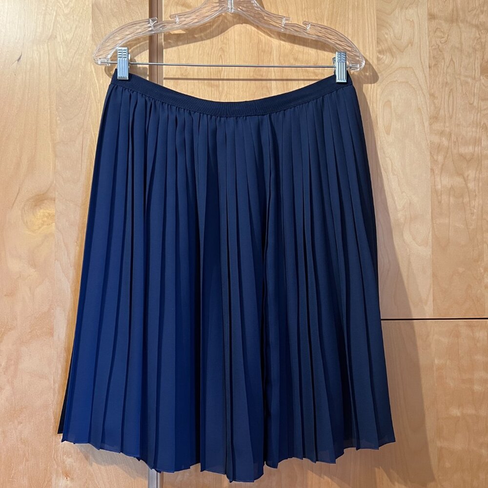 Uniqlo Chiffon Accordion Pleated Skirt Navy Blue Size Large - Picture 2 of 7